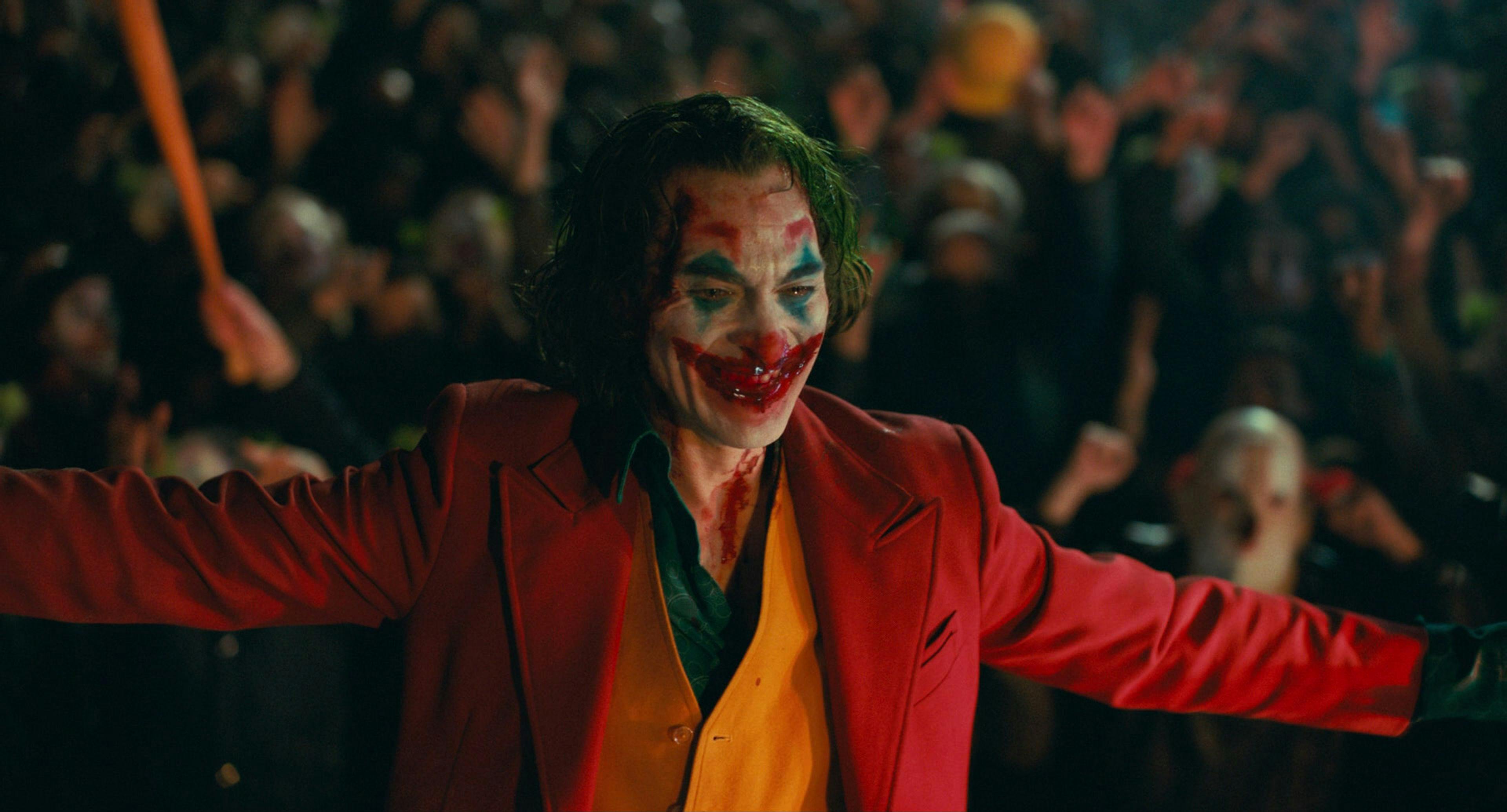 Joker  (2019) | Red (Passionate, appetite, craving, danger, sexuality, heat, anger, war)