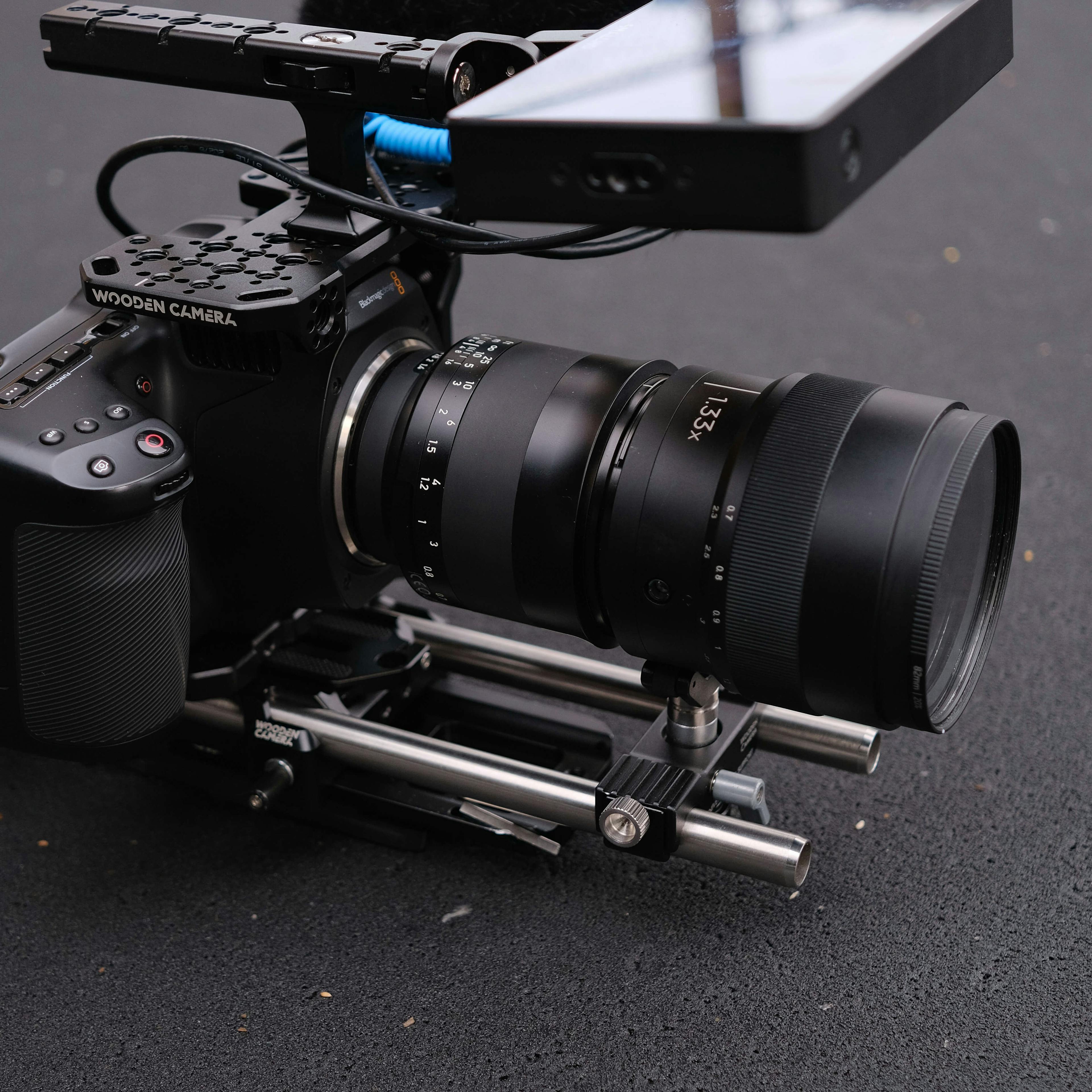 Rigged up Moment 1.33x Anamorphic Adapter.